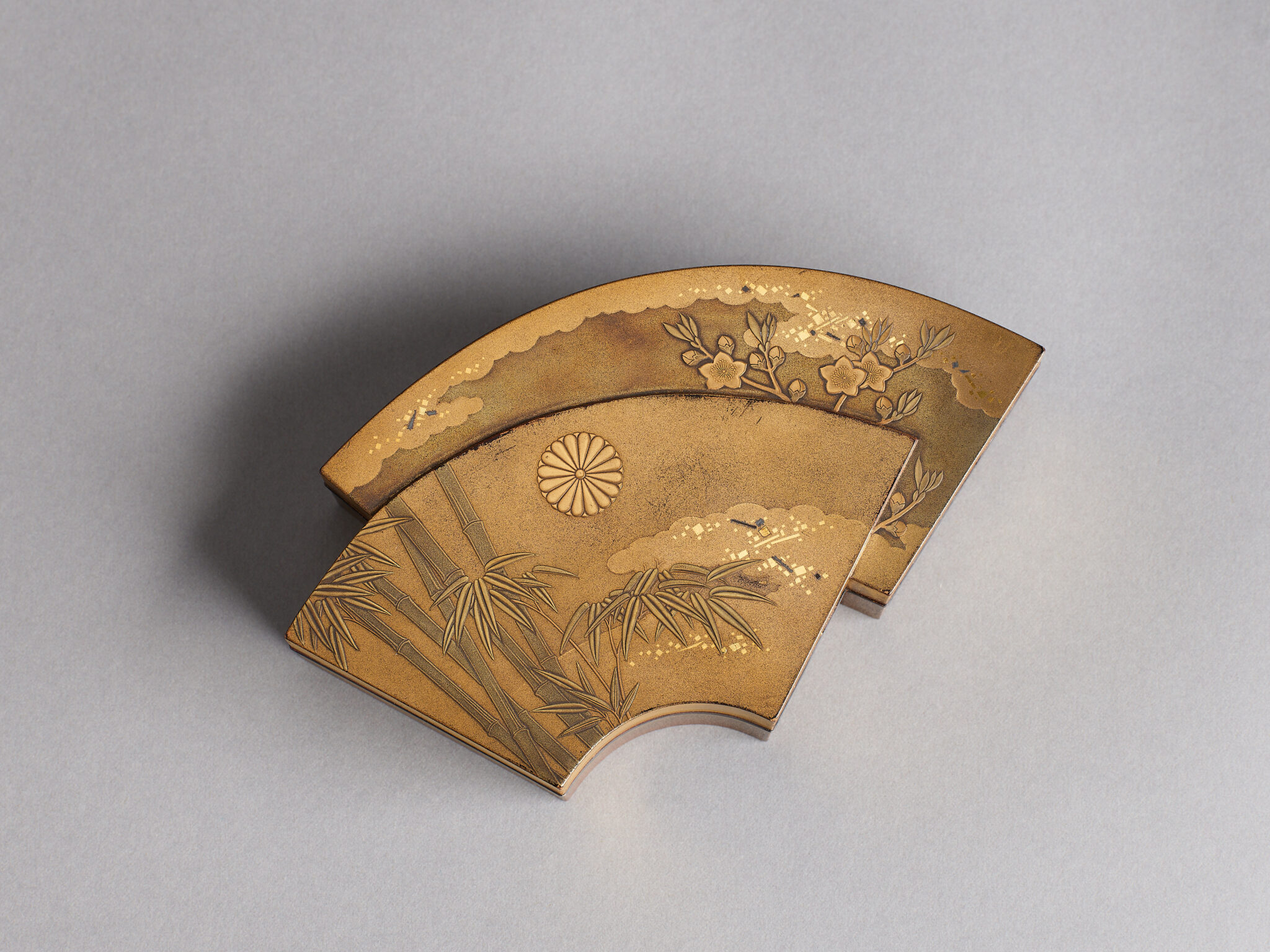 Japanese Lacquer Kogo (Incense Box)
