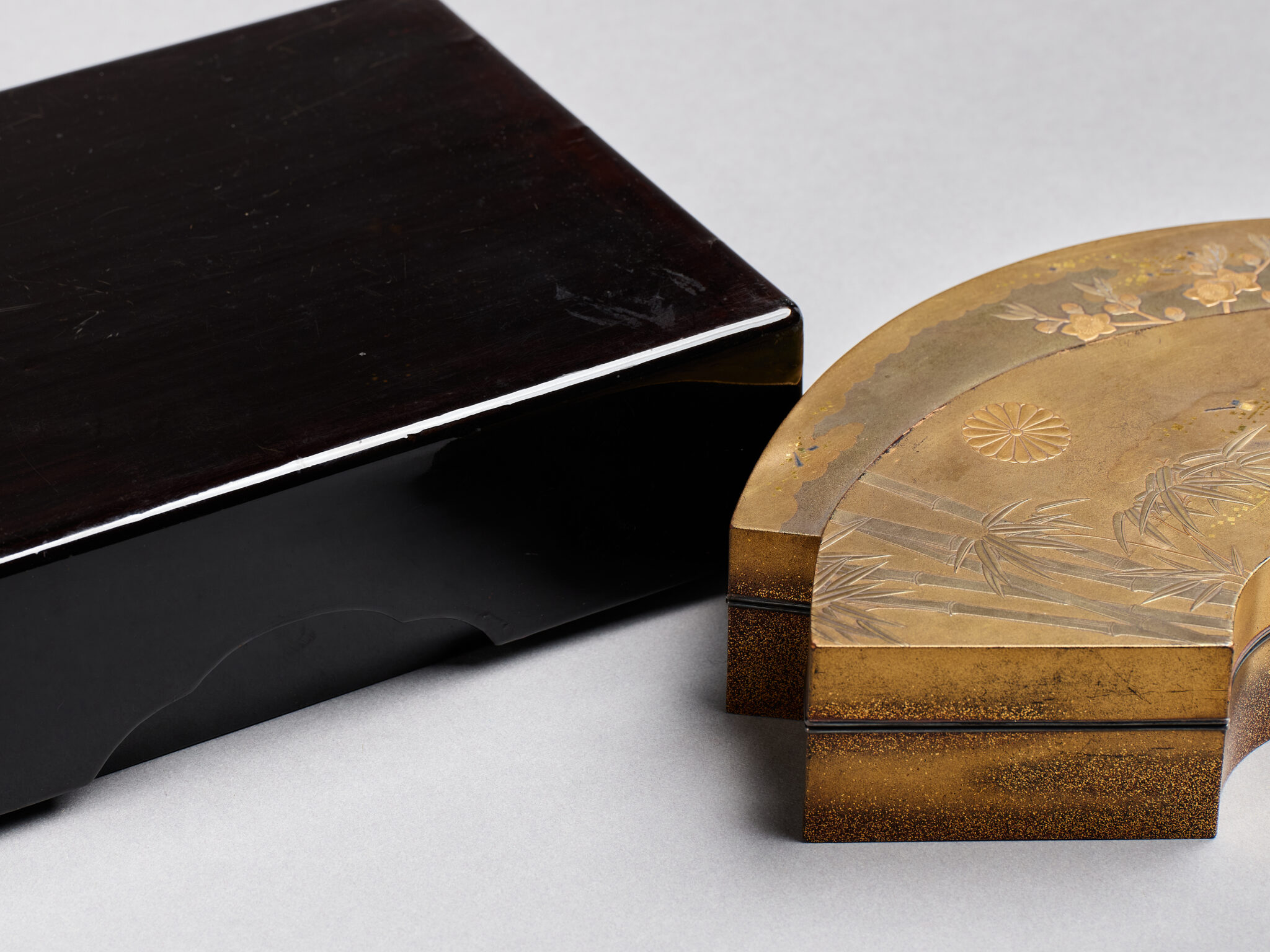 Japanese Lacquer Kogo (Incense Box)