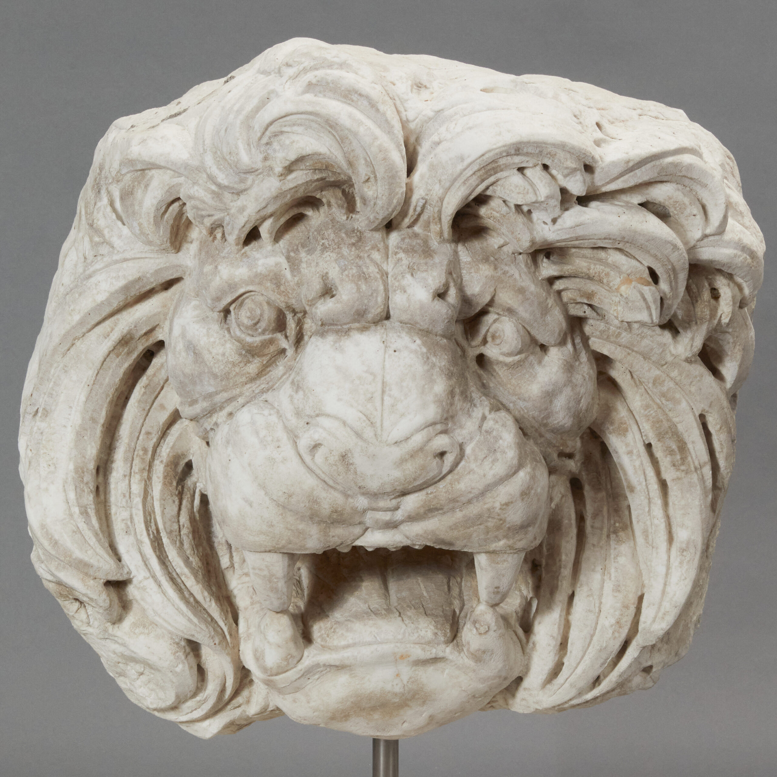 HandCarved Marble Lion Head with Stand Naga Antiques