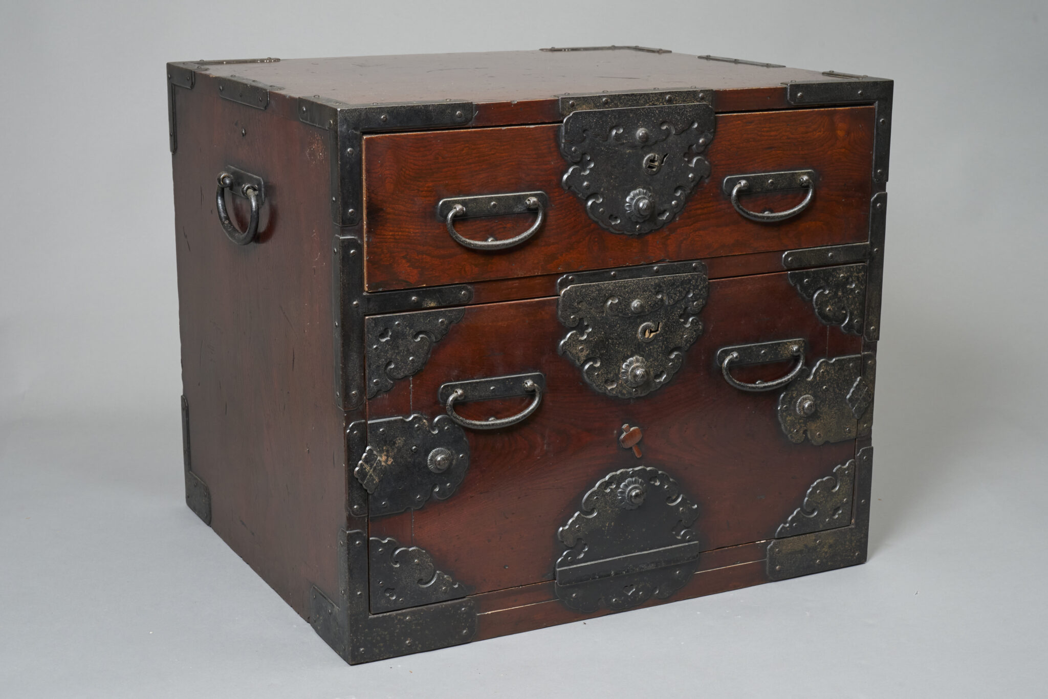 Small Kiyaki-Wood Tansu Chest