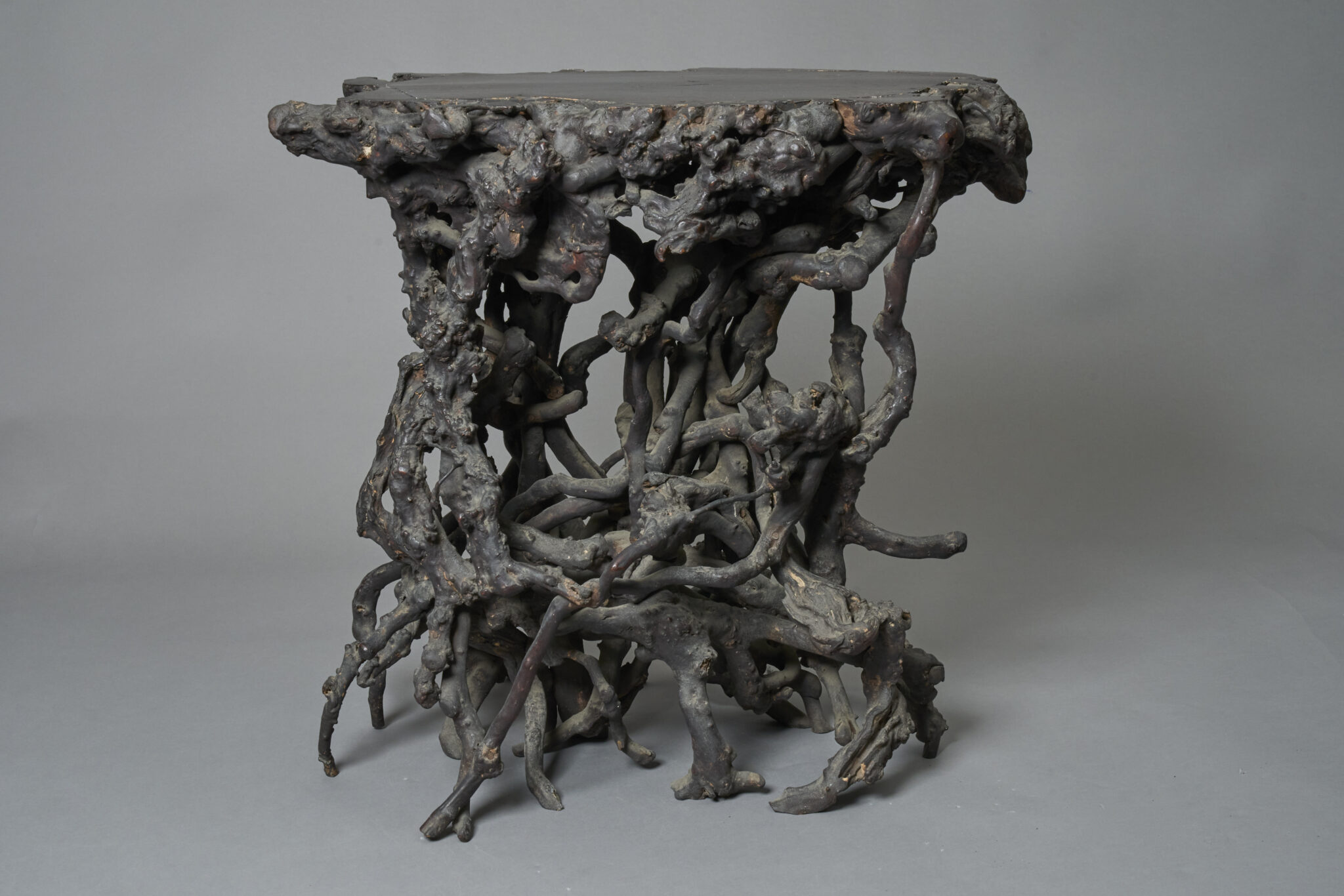 Natural Root Wood Stand