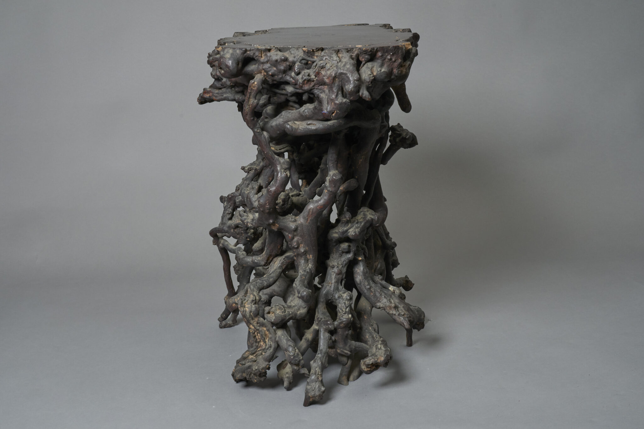 Natural Root Wood Stand