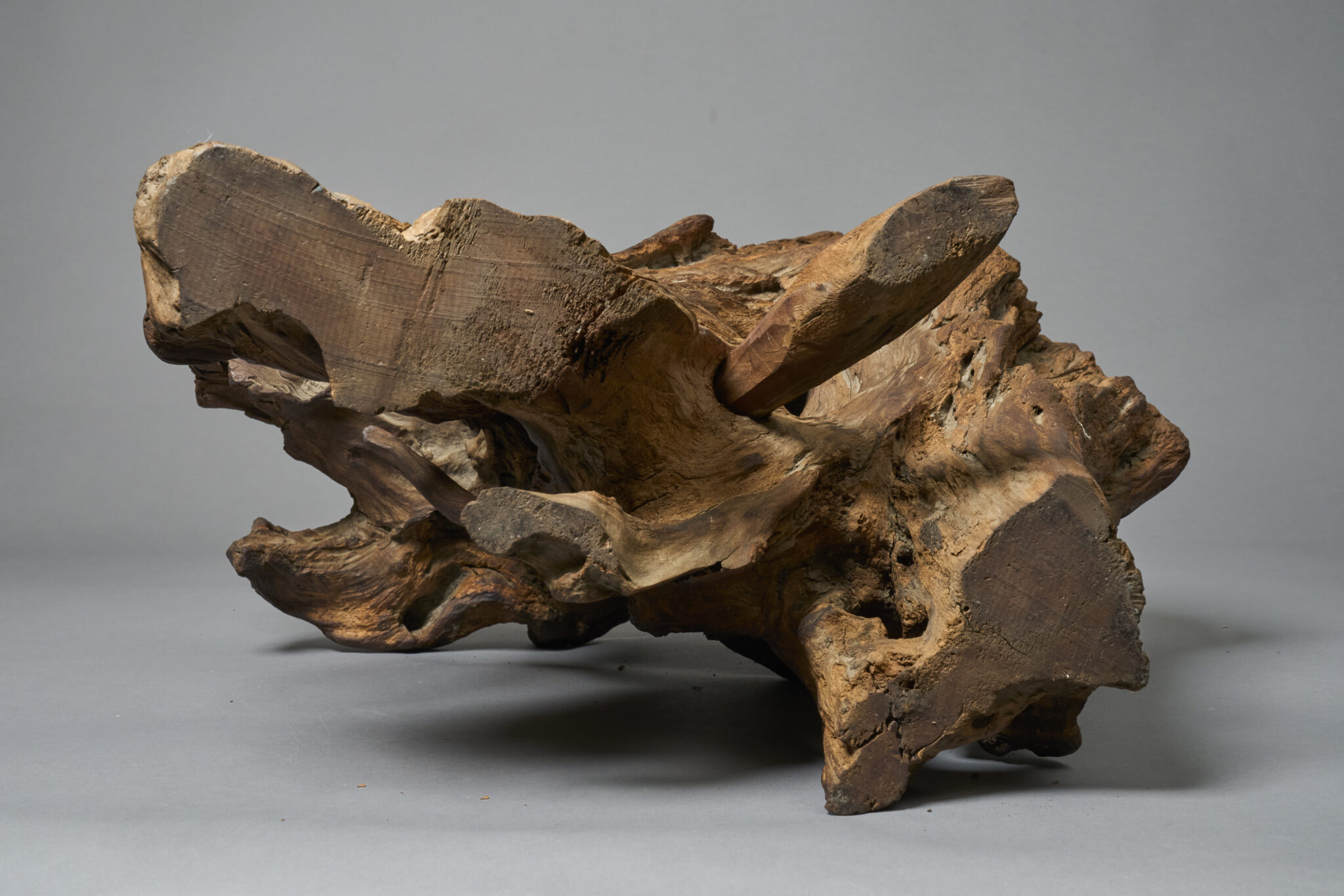 Natural Root Wood Stand