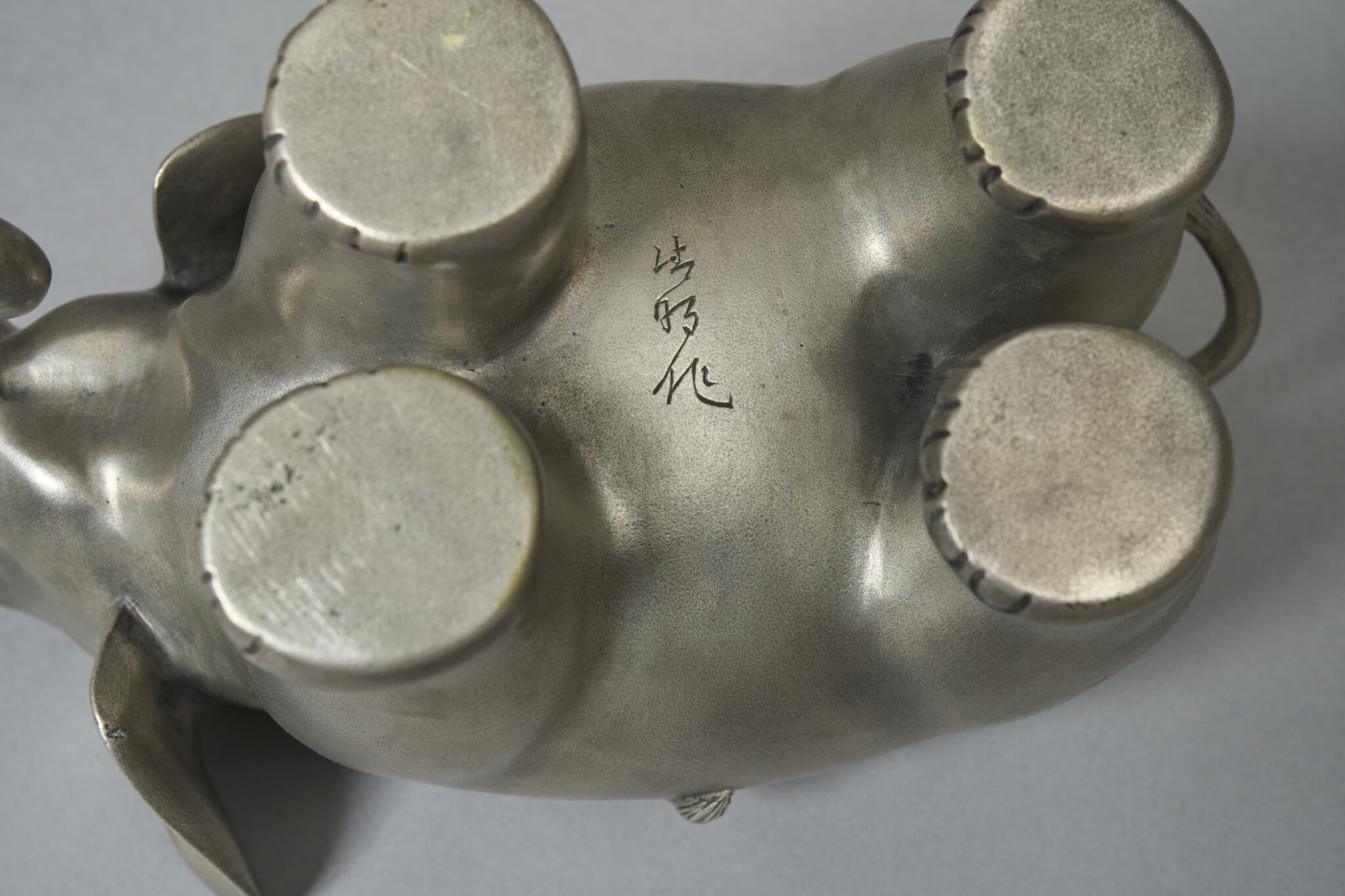 White Copper Elephant Incense Burner (Koro)